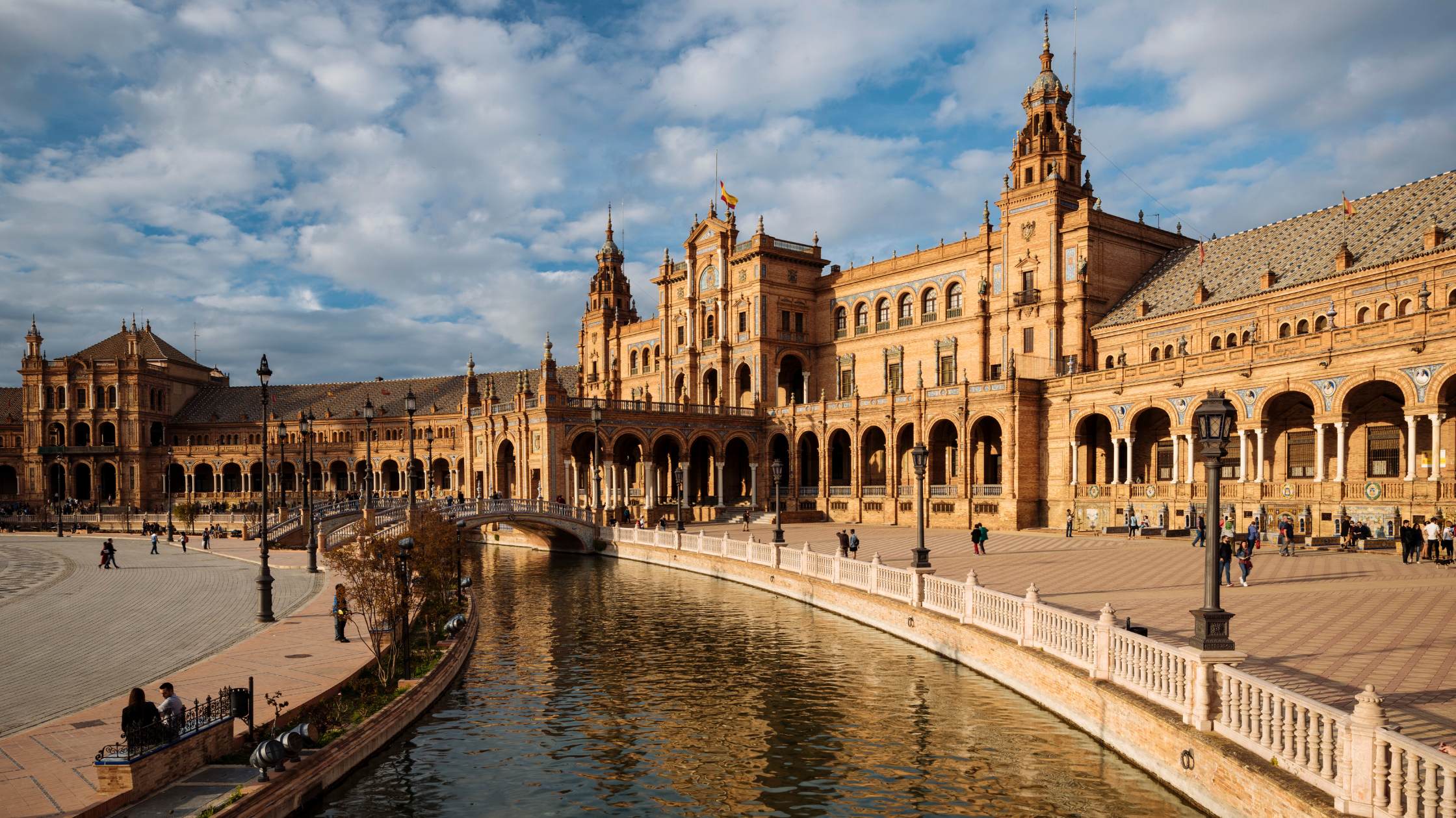 The Top 5 Retirement Destinations in the World - spain - minerva thailand The Top 5 Retirement Destinations in the World - spain - minerva thailand